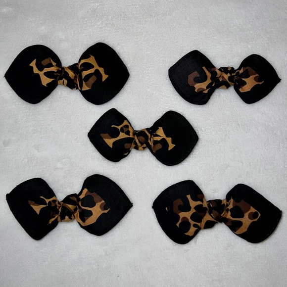 Leopard Print Exotic Bandana Knotted Hair Bow - Picture 9 of 11